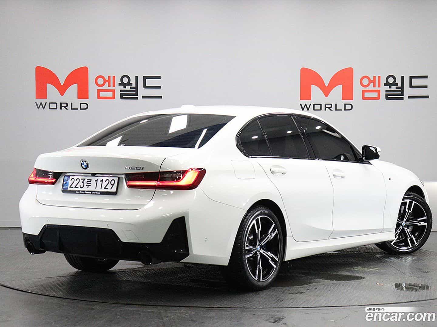 3-Series BMW 2024.10-OUTER-003