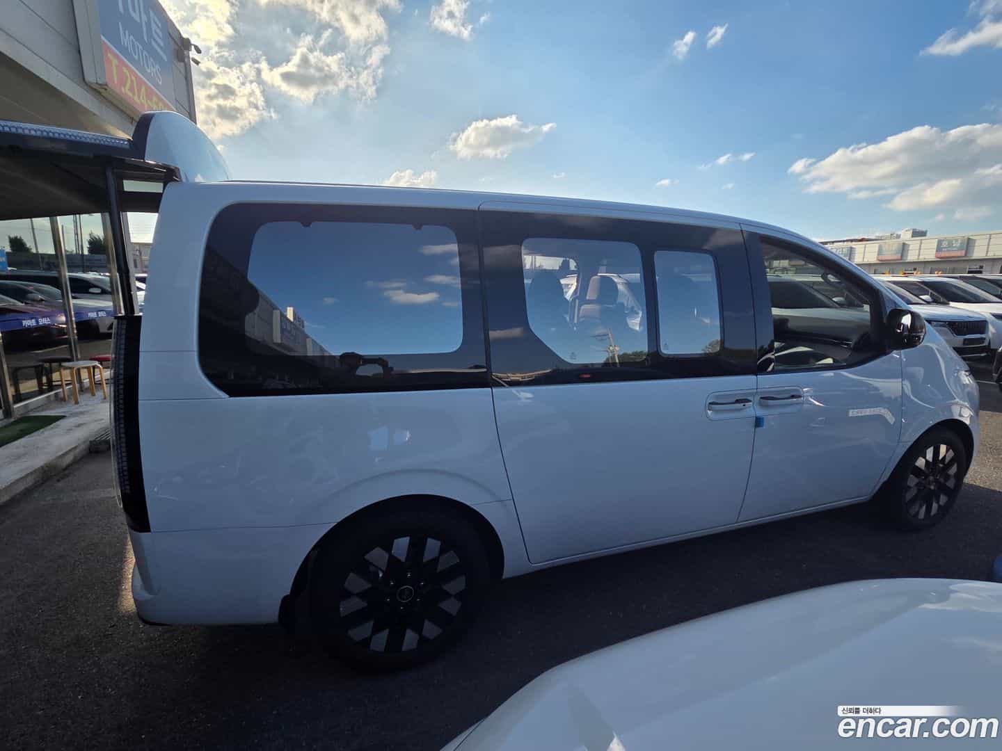 Staria Hyundai 2025.5-OUTER-002