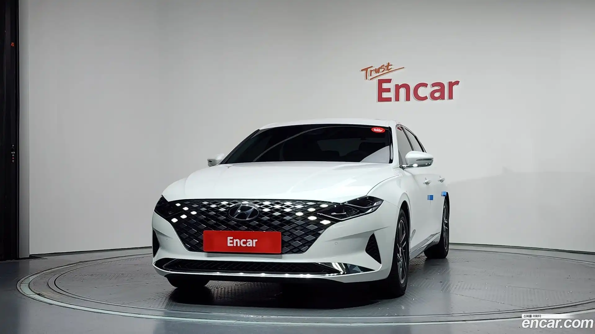 Grandeur Hyundai 2020.6-OUTER-003
