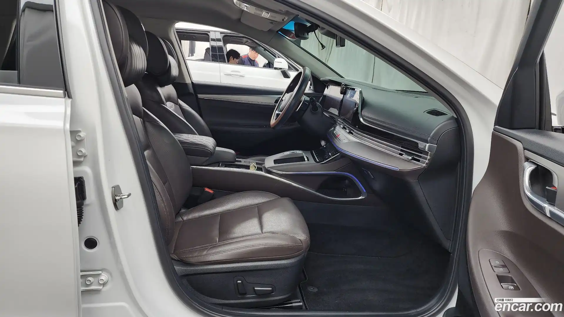 Grandeur Hyundai 2020.6-OPTION-015