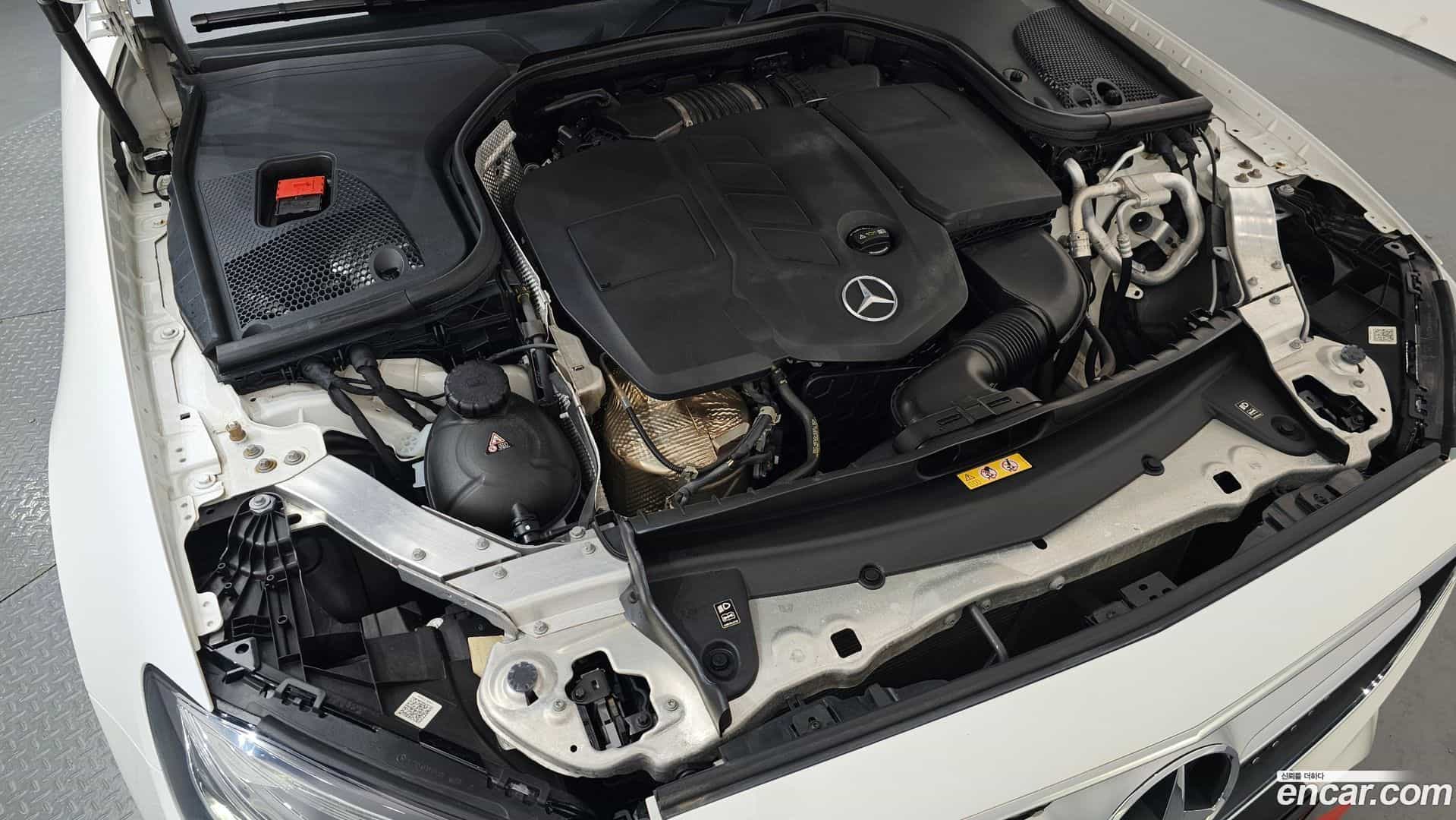 E-Class Mercedes-Benz 2020.7-OUTER-006