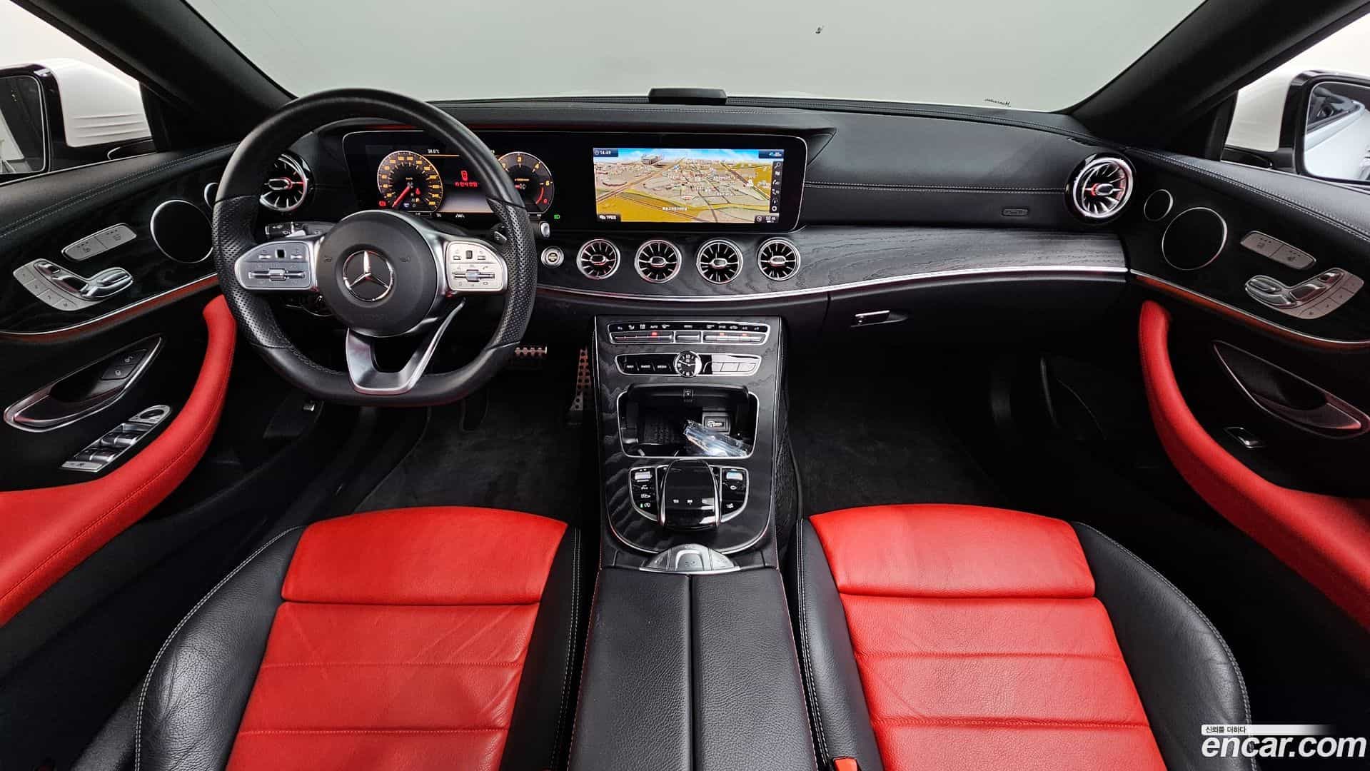 E-Class Mercedes-Benz 2020.7-INNER-007