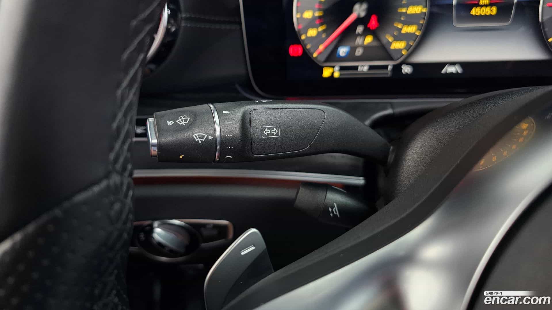 E-Class Mercedes-Benz 2020.7-OPTION-043