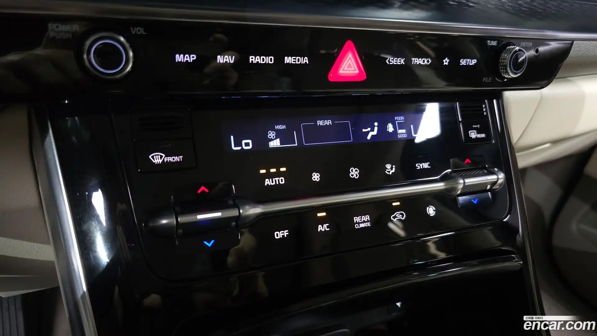 Canival Kia 2023.0-OPTION-020