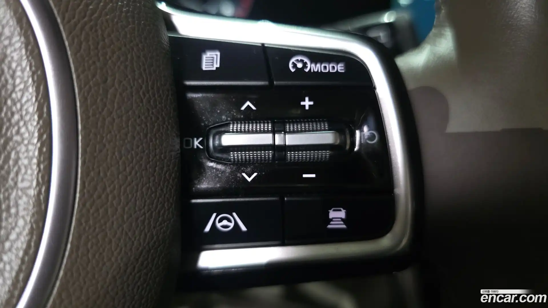 Canival Kia 2023.0-OPTION-022