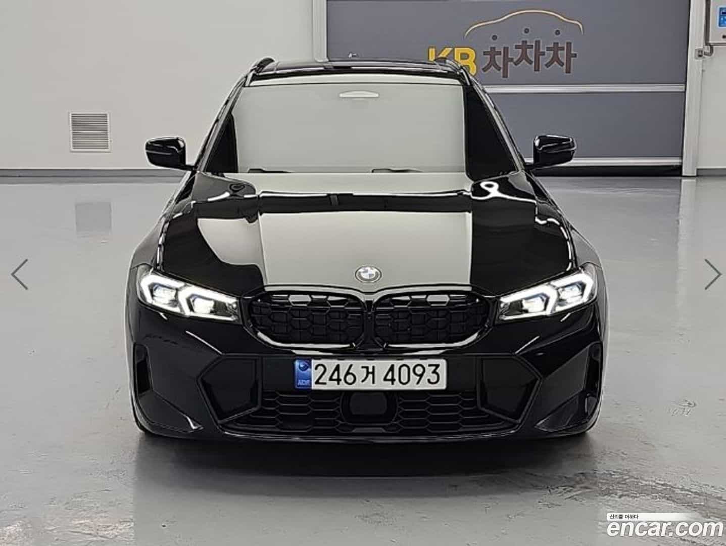 3-Series BMW 2024.6-OUTER-002