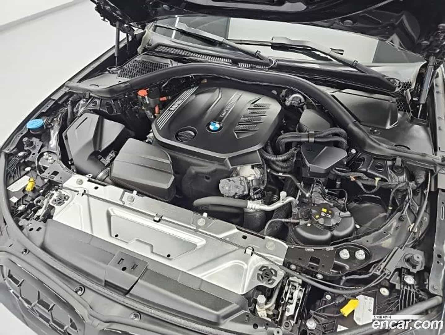 3-Series BMW 2024.6-OUTER-005