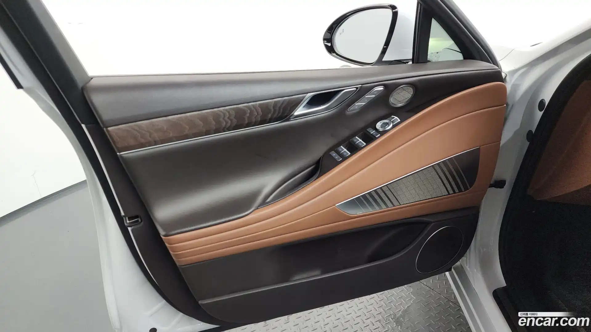 G80 Genesis 2021.5-INNER-034