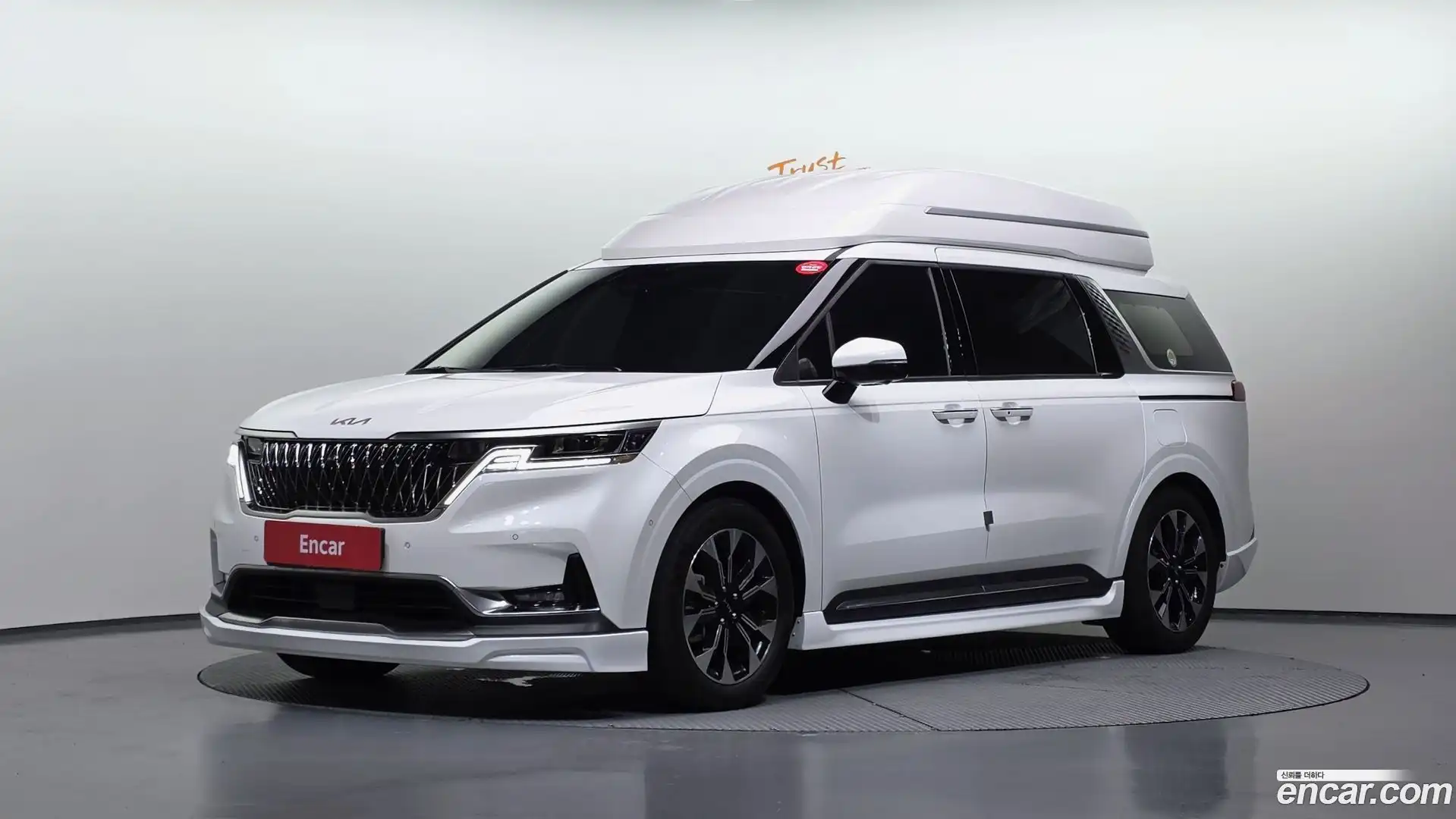 Canival Kia 2022.10-OUTER-001