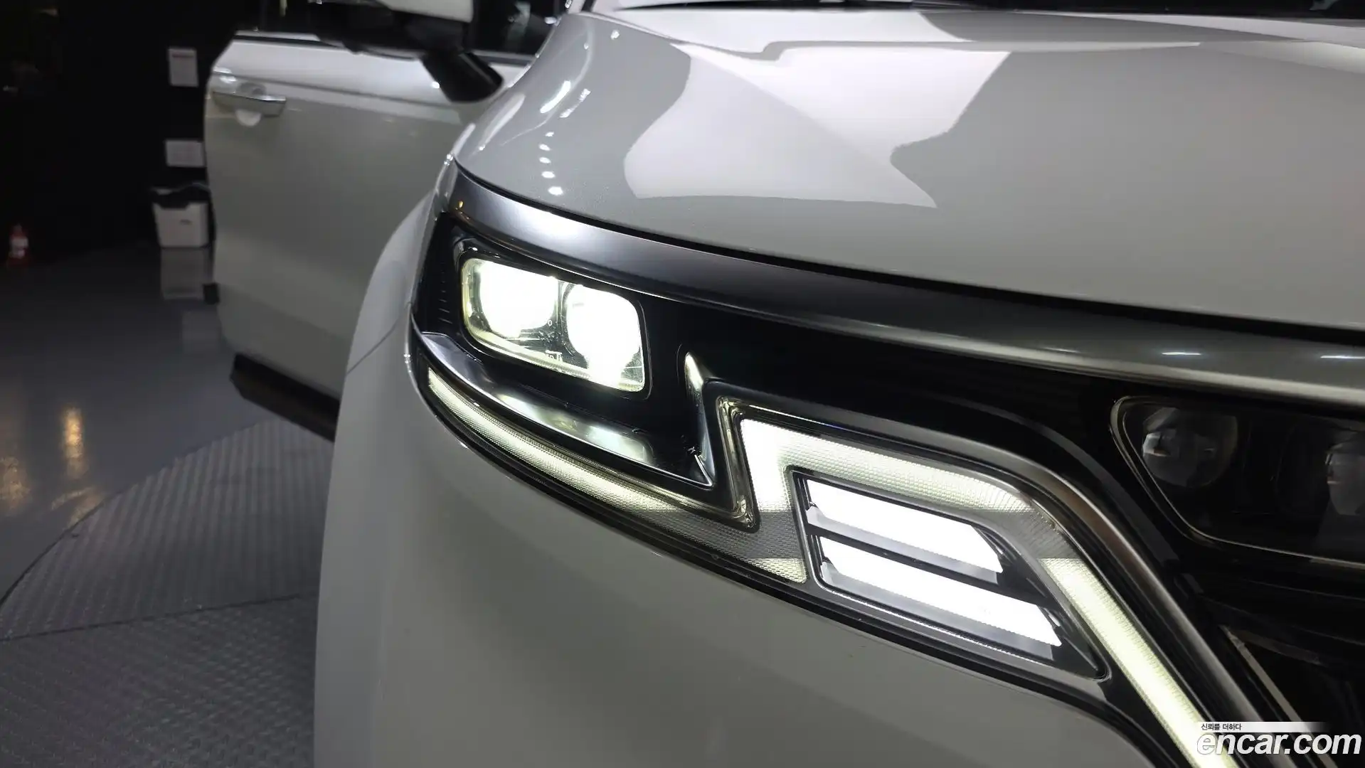 Canival Kia 2022.10-OUTER-032