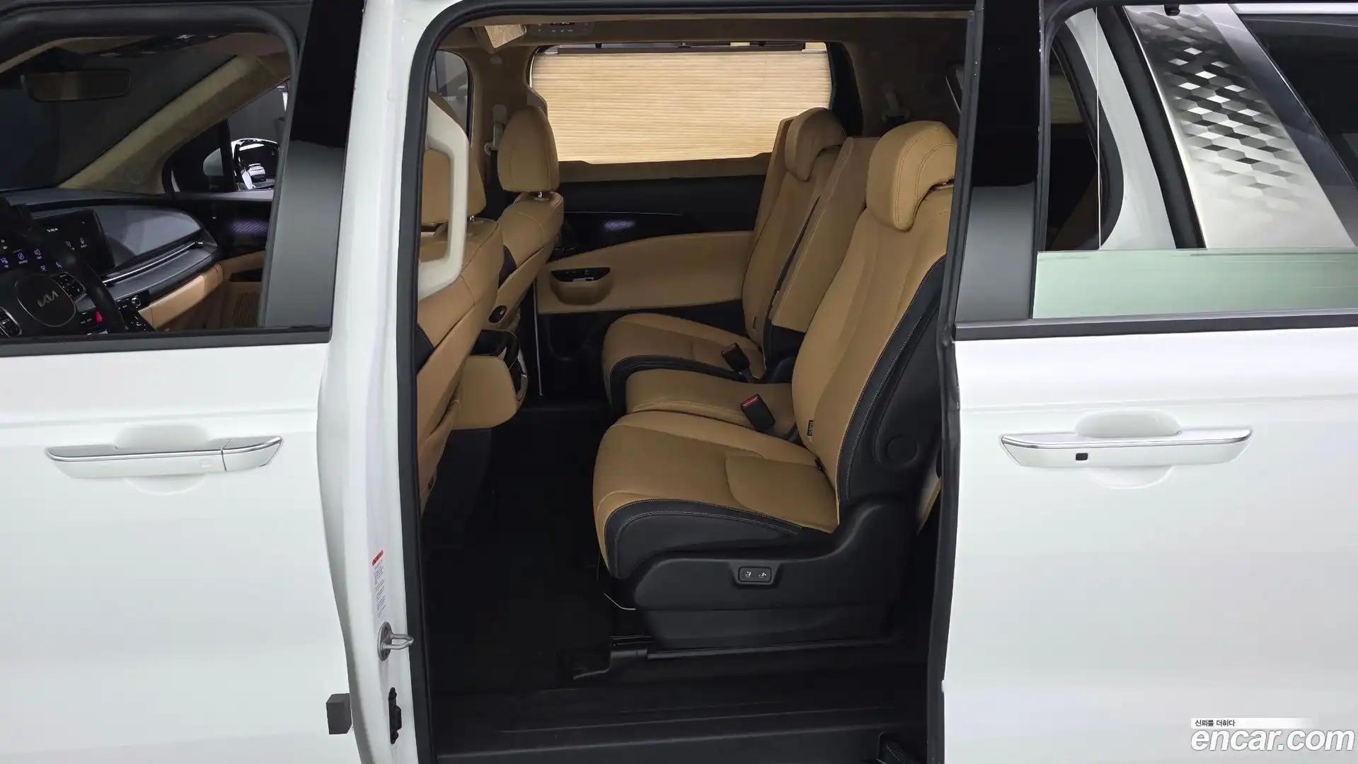 Canival Kia 2022.10-INNER-036