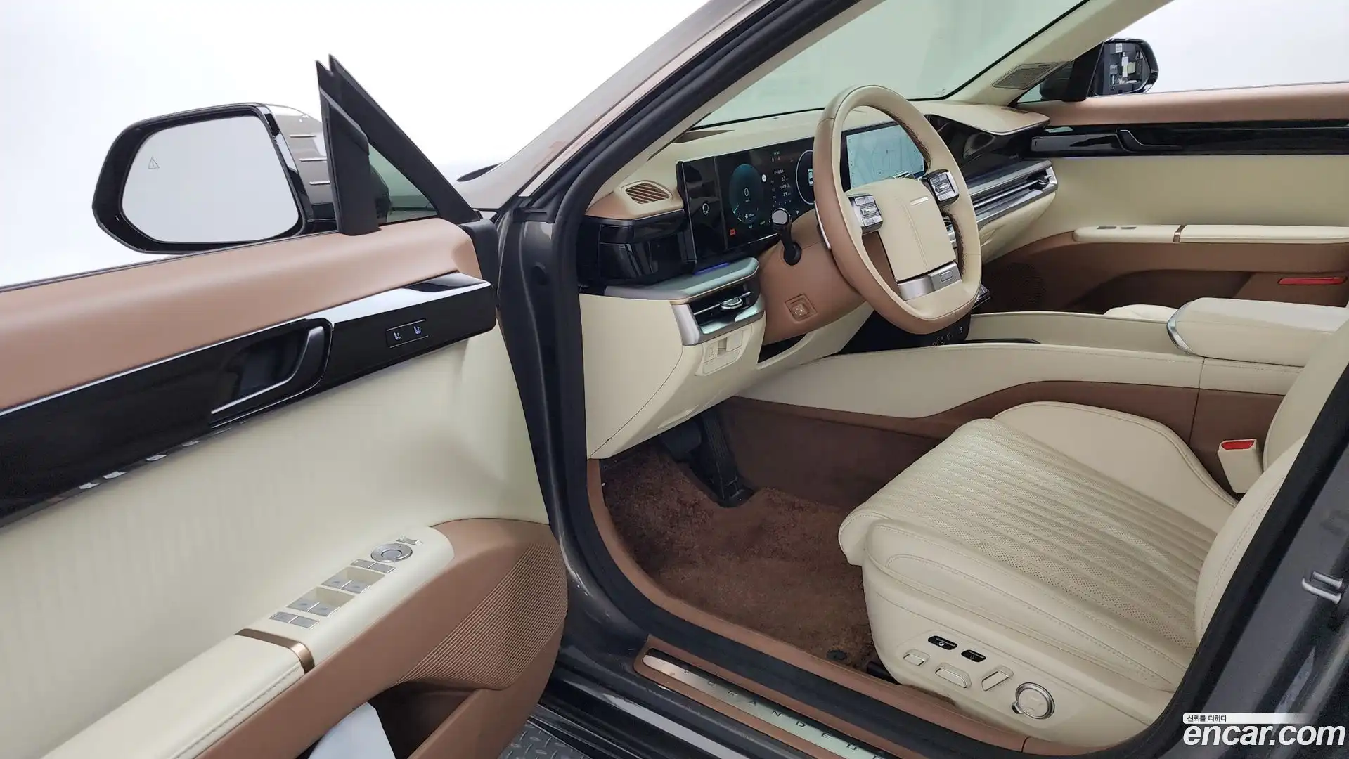 Grandeur Hyundai 2025.7-OPTION-024