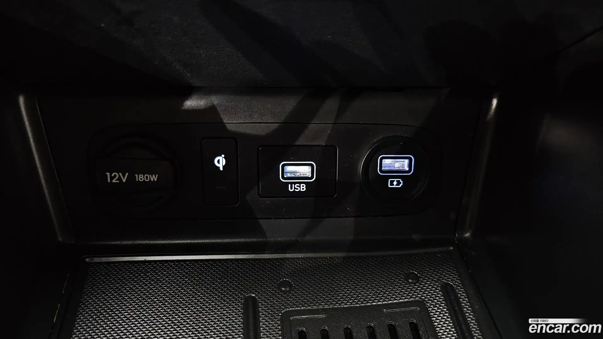 Sonata Hyundai 2022.3-OPTION-045