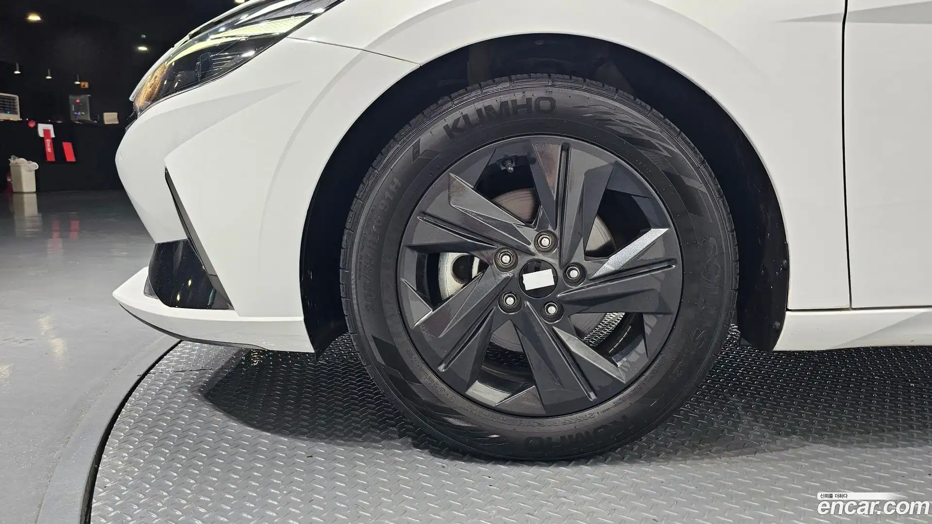 AVANTE Hyundai 2022.4-OUTER-005