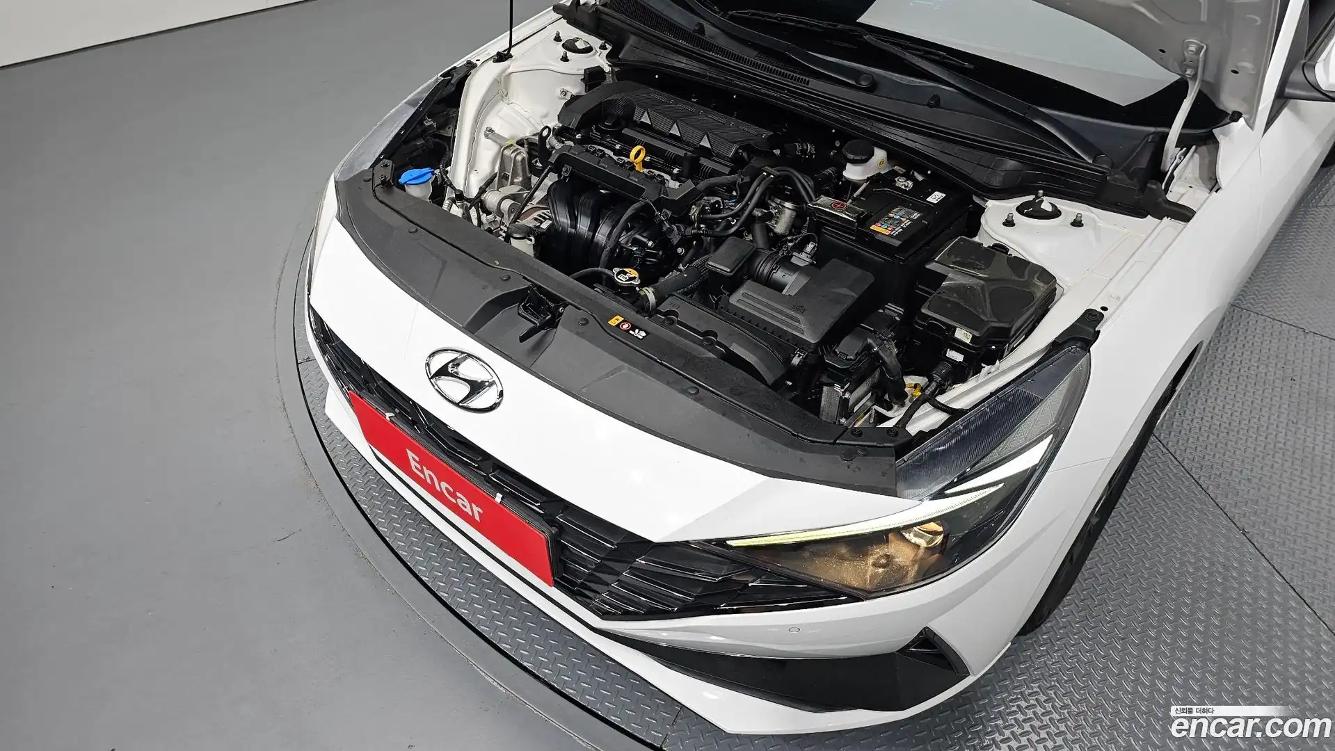 AVANTE Hyundai 2022.4-OUTER-006