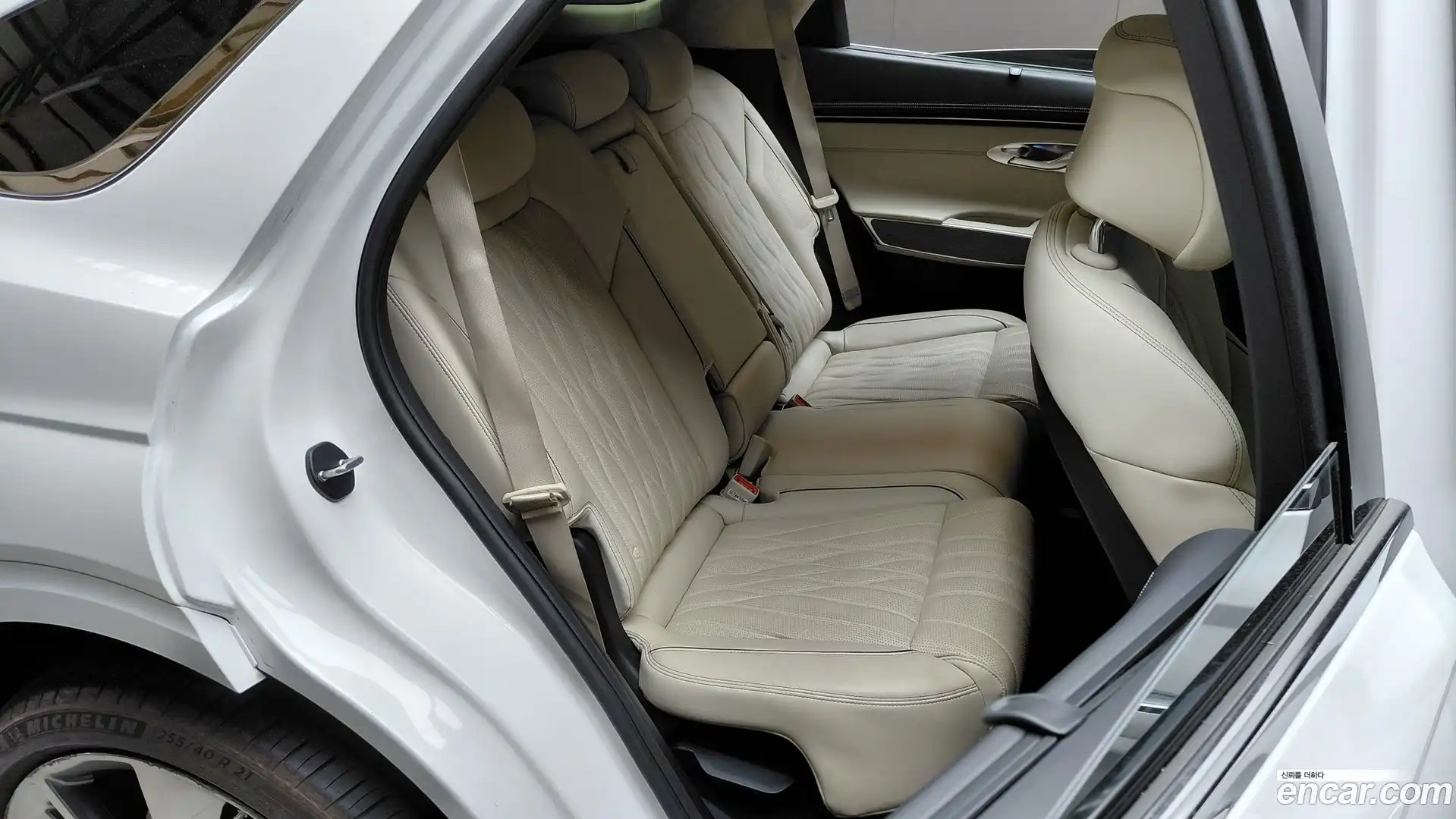 GV70 Genesis 2023.7-OPTION-015