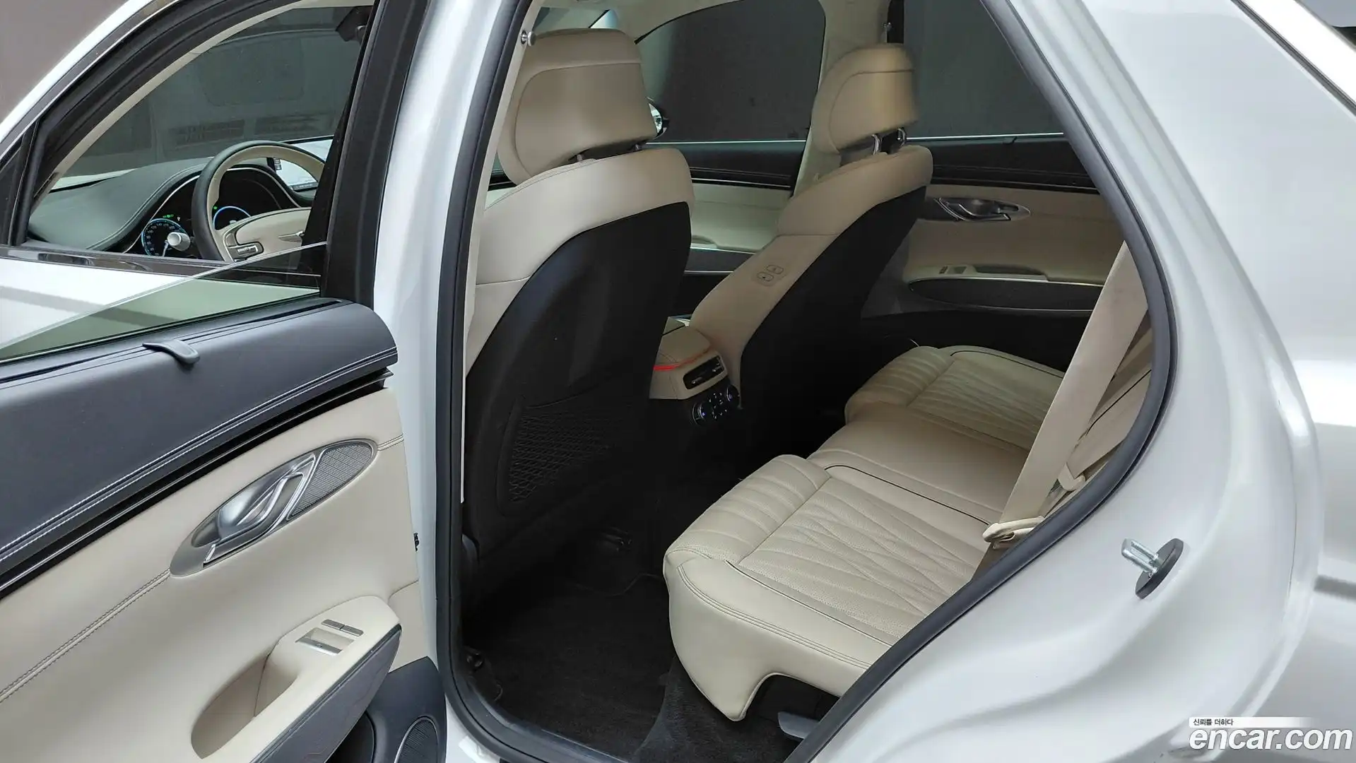 GV70 Genesis 2023.7-OPTION-016