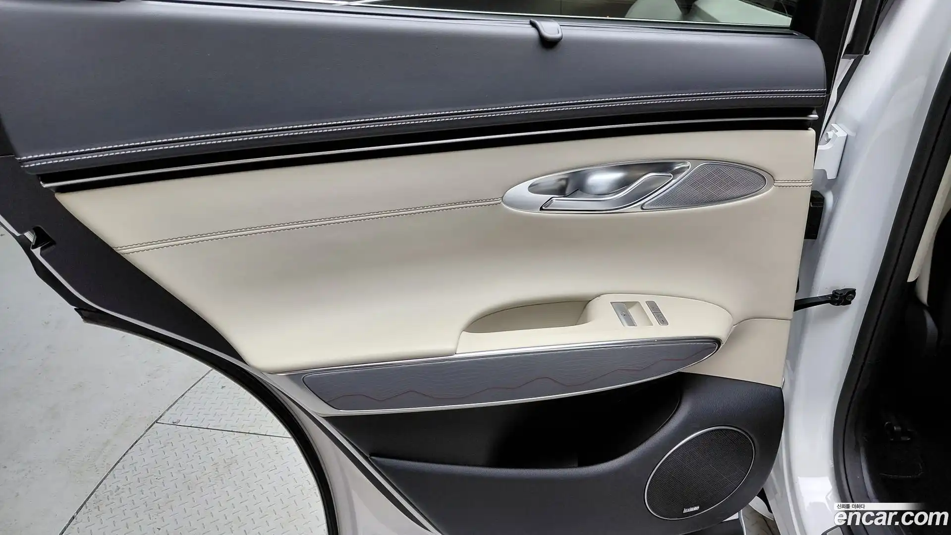 GV70 Genesis 2023.7-INNER-035