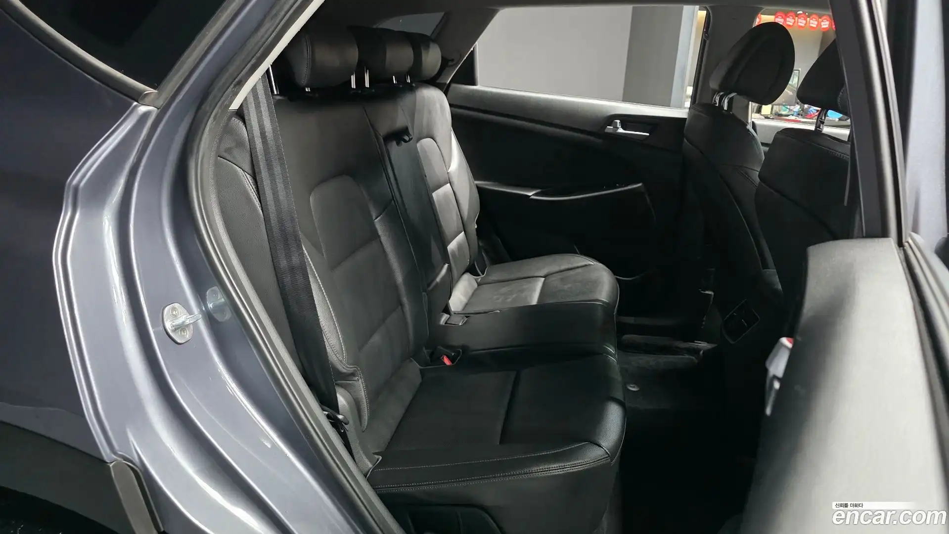 Tucson Hyundai 2016.8-OPTION-016