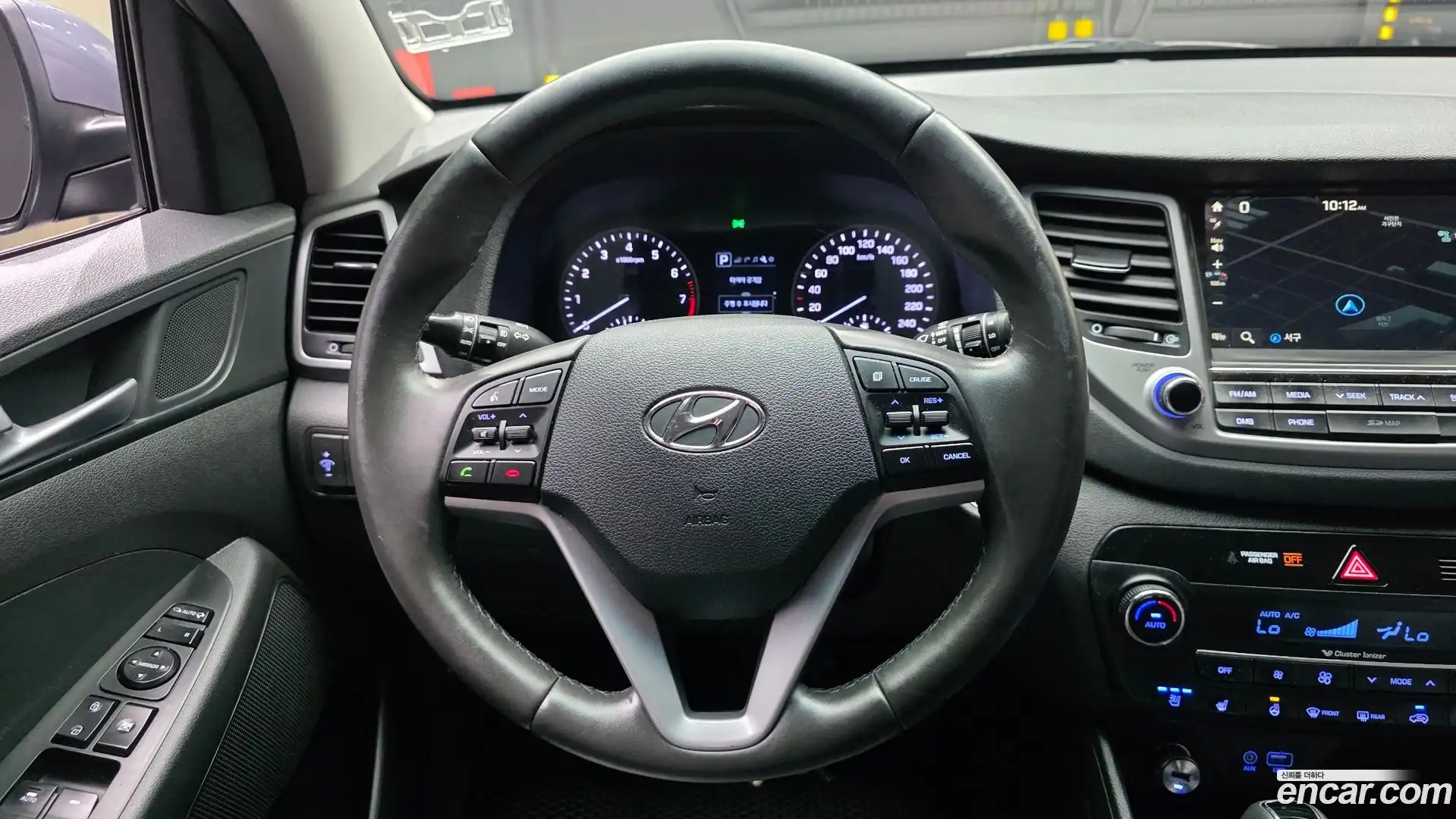 Tucson Hyundai 2016.8-OPTION-017