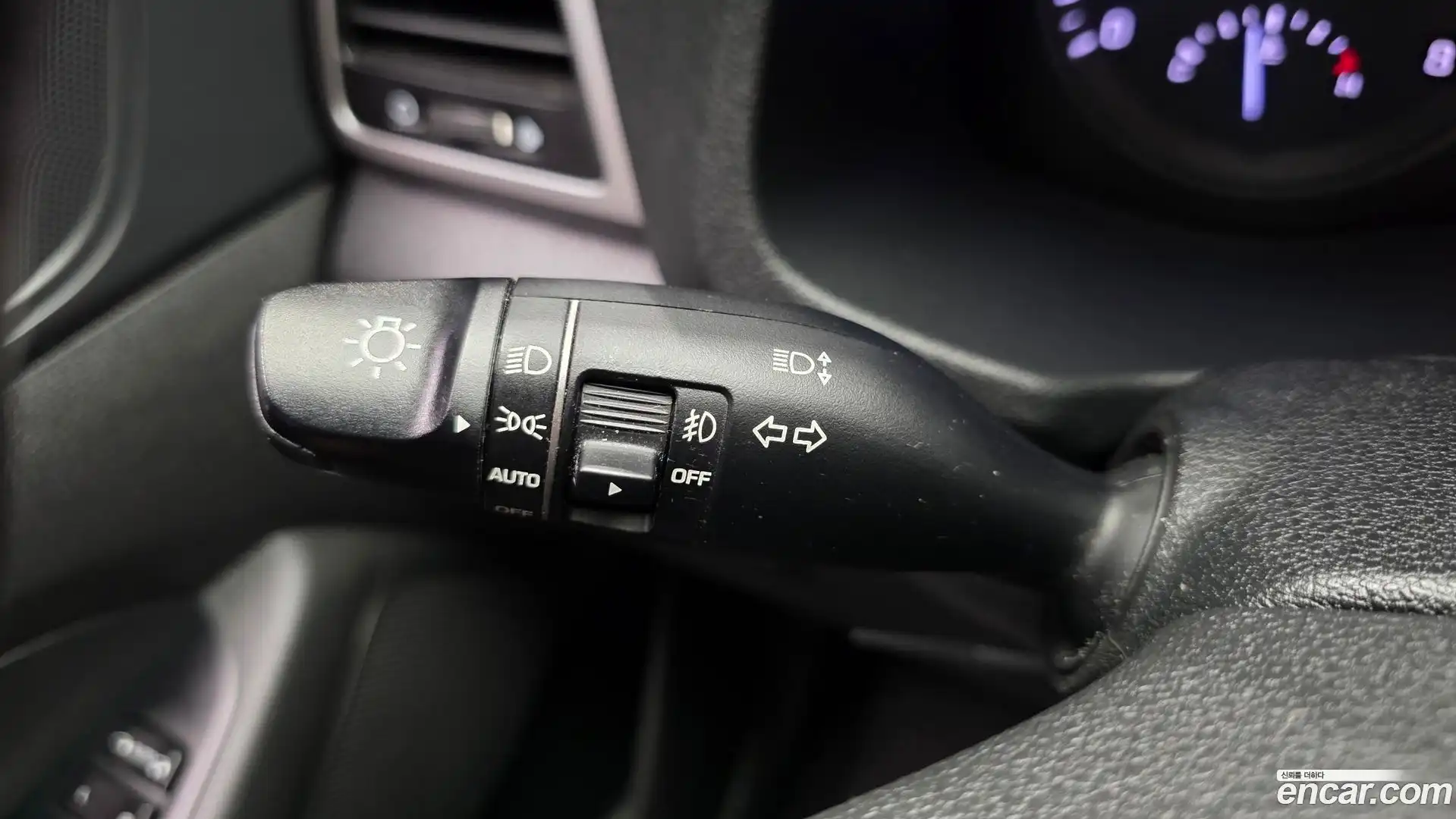 Tucson Hyundai 2016.8-OPTION-022
