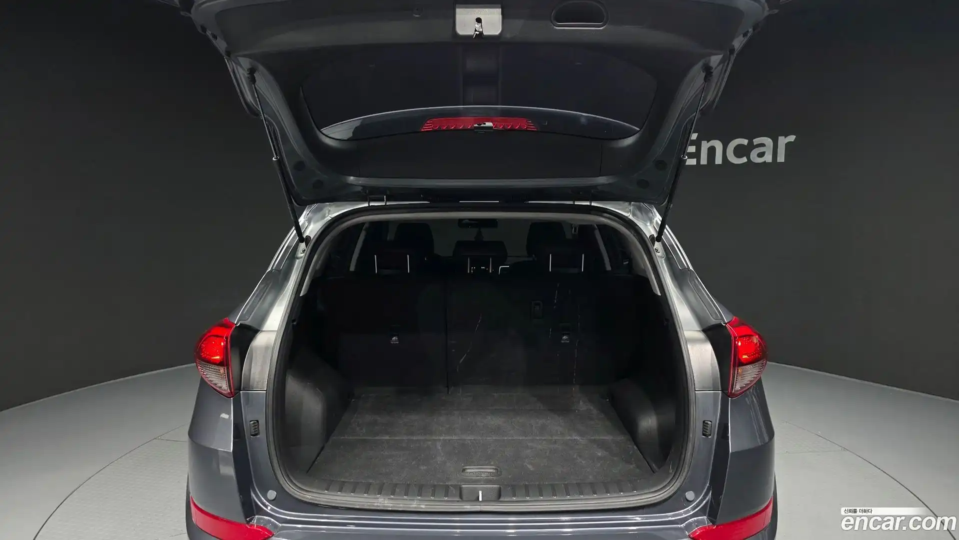 Tucson Hyundai 2016.8-OPTION-024