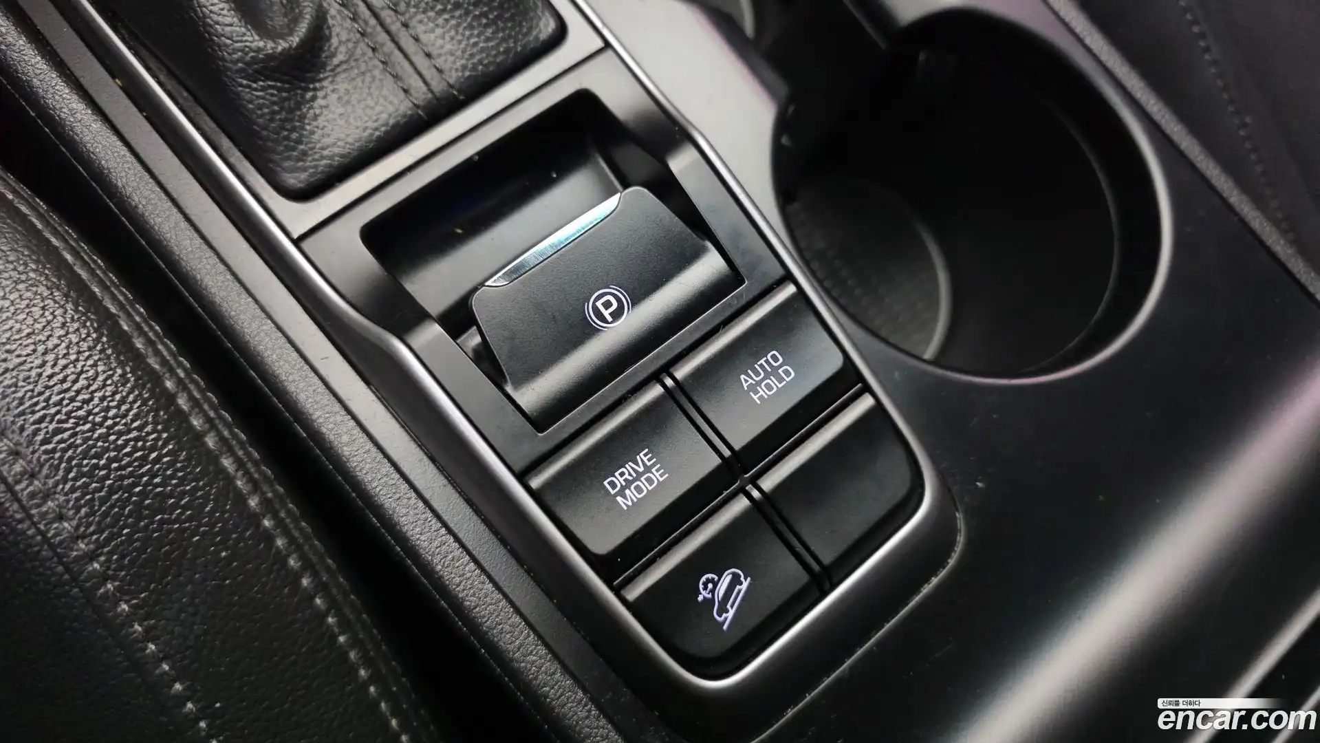 Tucson Hyundai 2016.8-OPTION-044