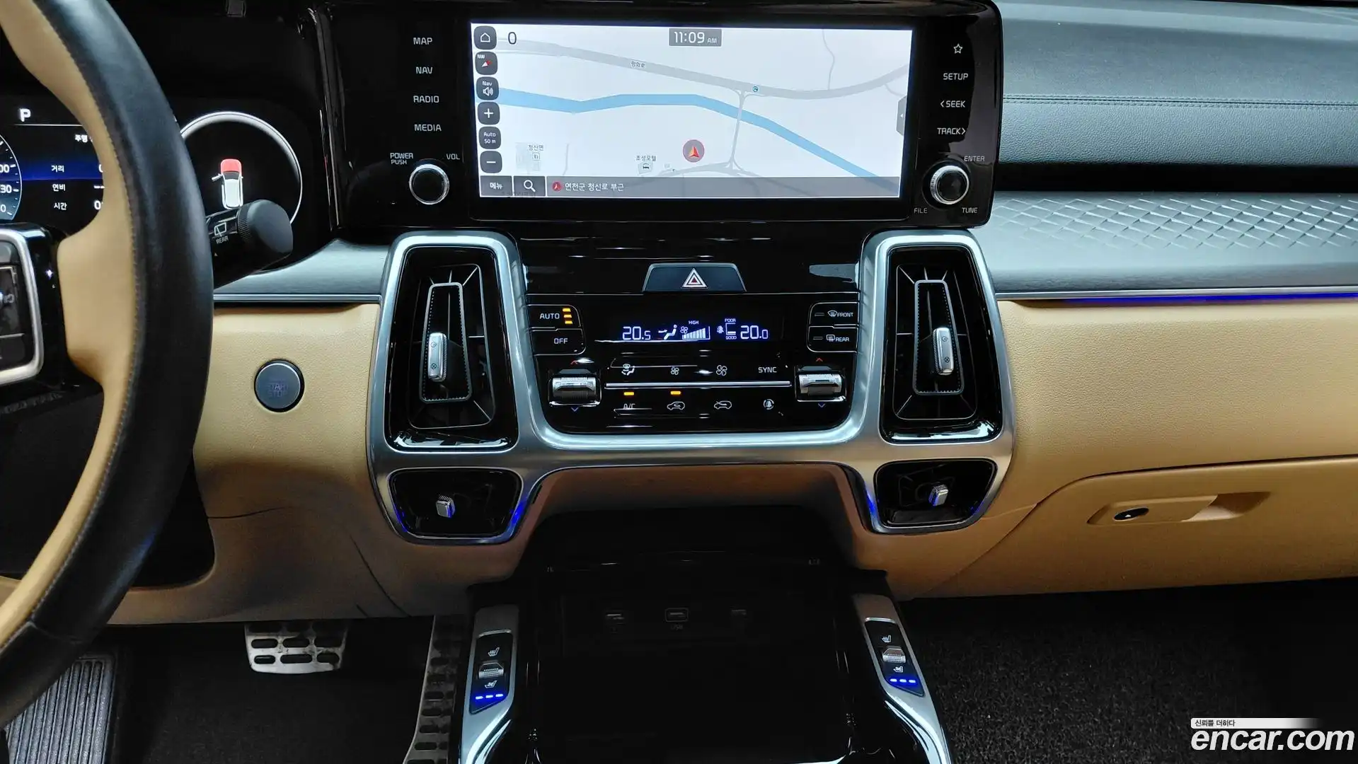 Sorento Kia 2023.6-OPTION-017