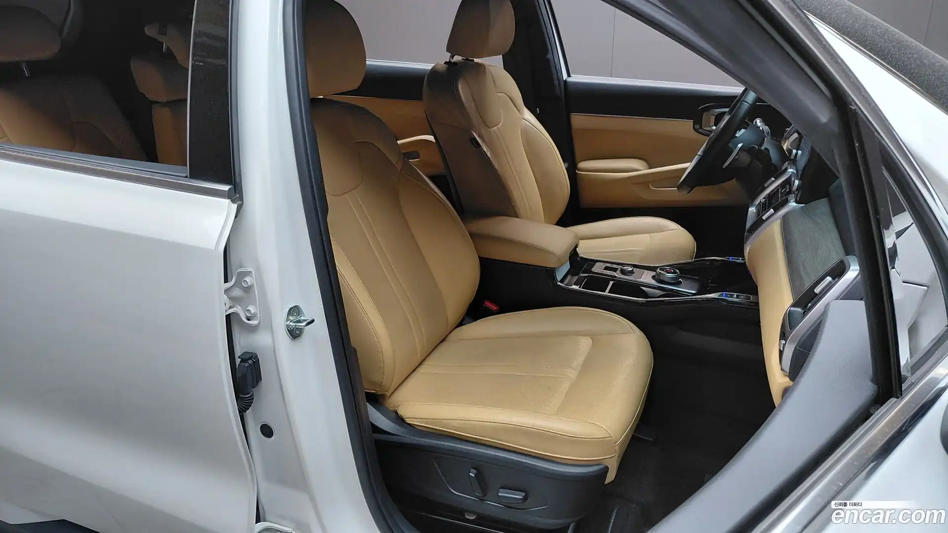 Sorento Kia 2022.6-OPTION-024