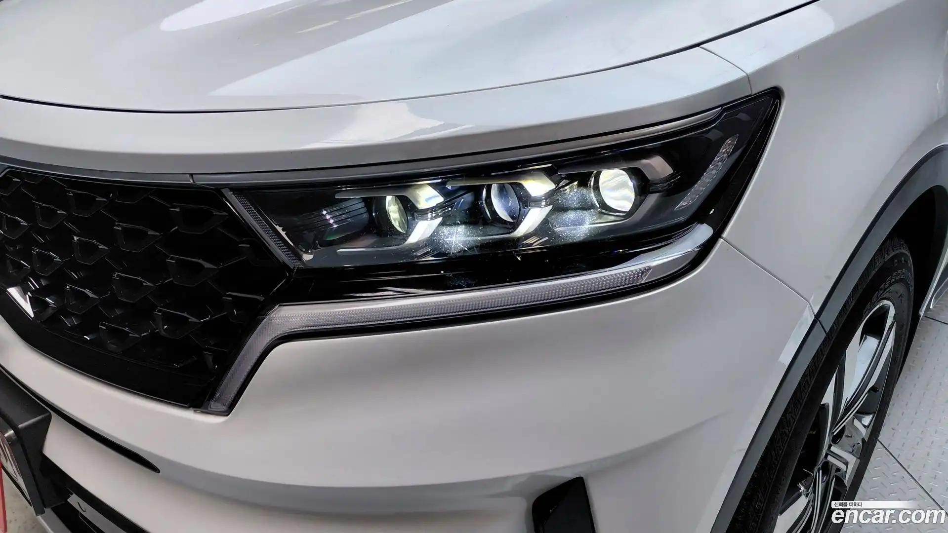 Sorento Kia 2022.6-OUTER-032