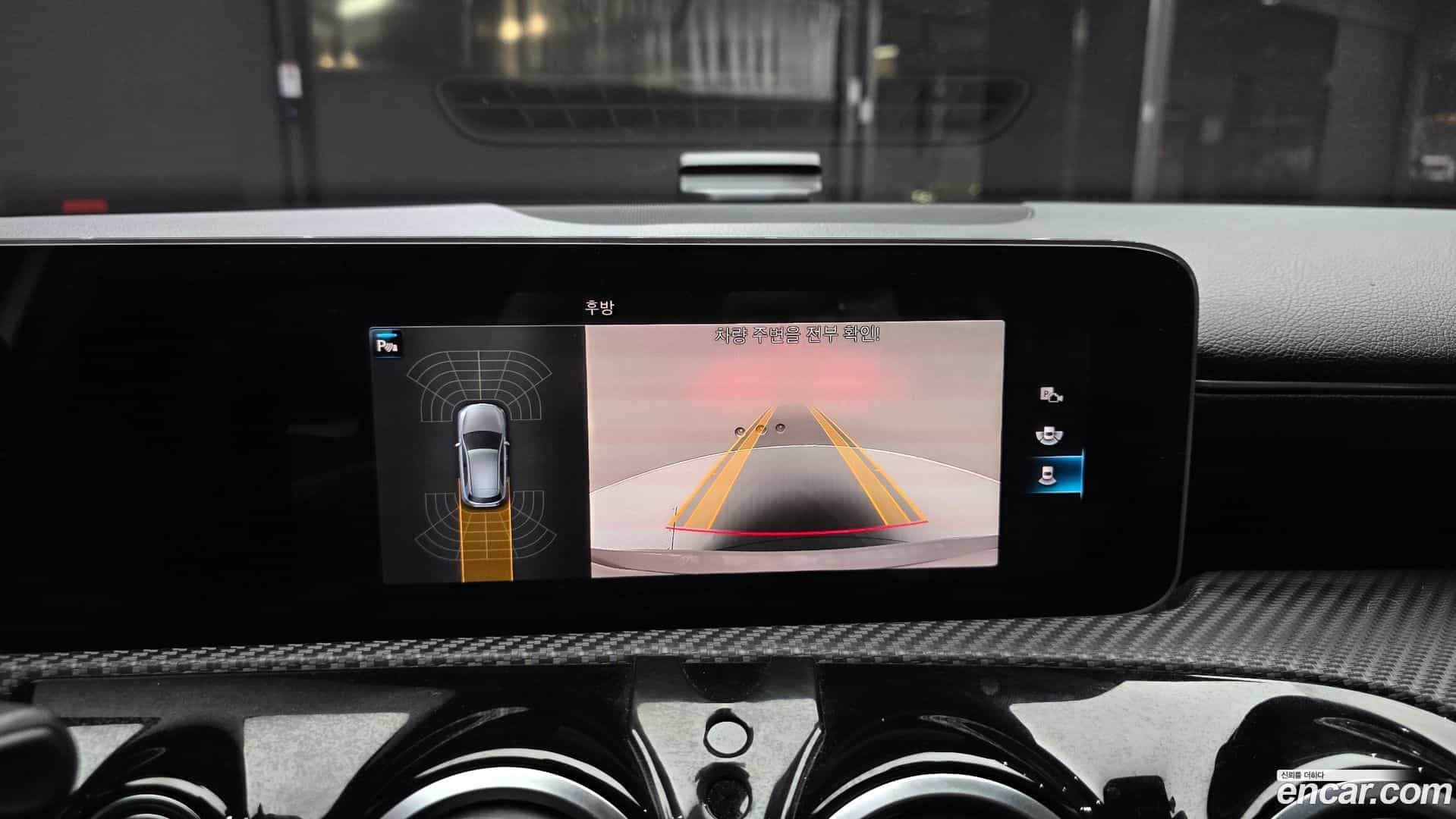 A-Class Mercedes-Benz 2019.10-OPTION-019