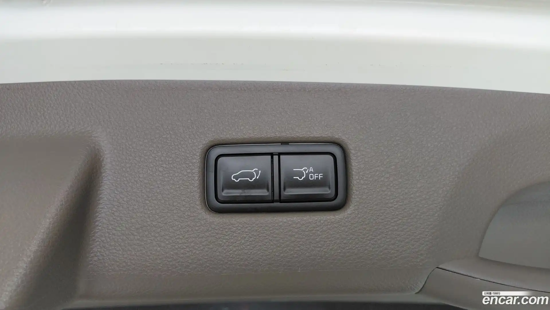 Canival Kia 2023.3-OPTION-022
