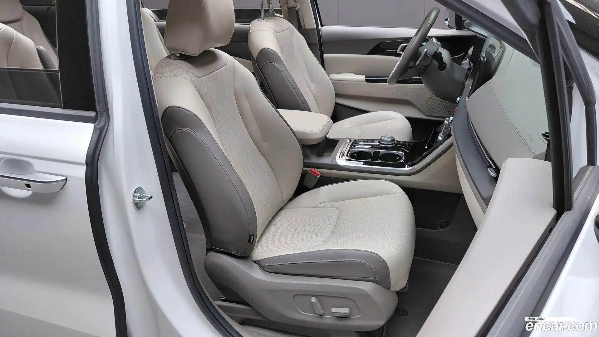 Canival Kia 2023.3-INNER-036