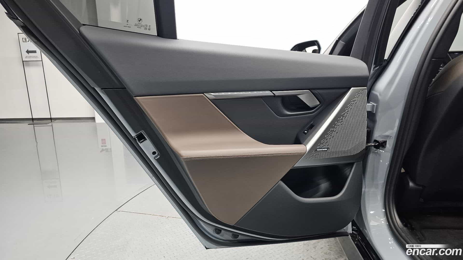 5-Series BMW 2024.8-INNER-035