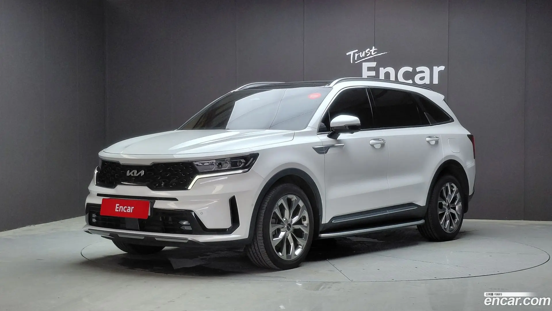 Main__Slider__Photo:Sorento Kia 2023.2-0