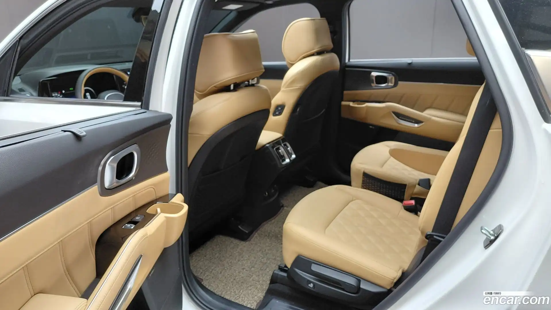 Sorento Kia 2023.2-OPTION-016