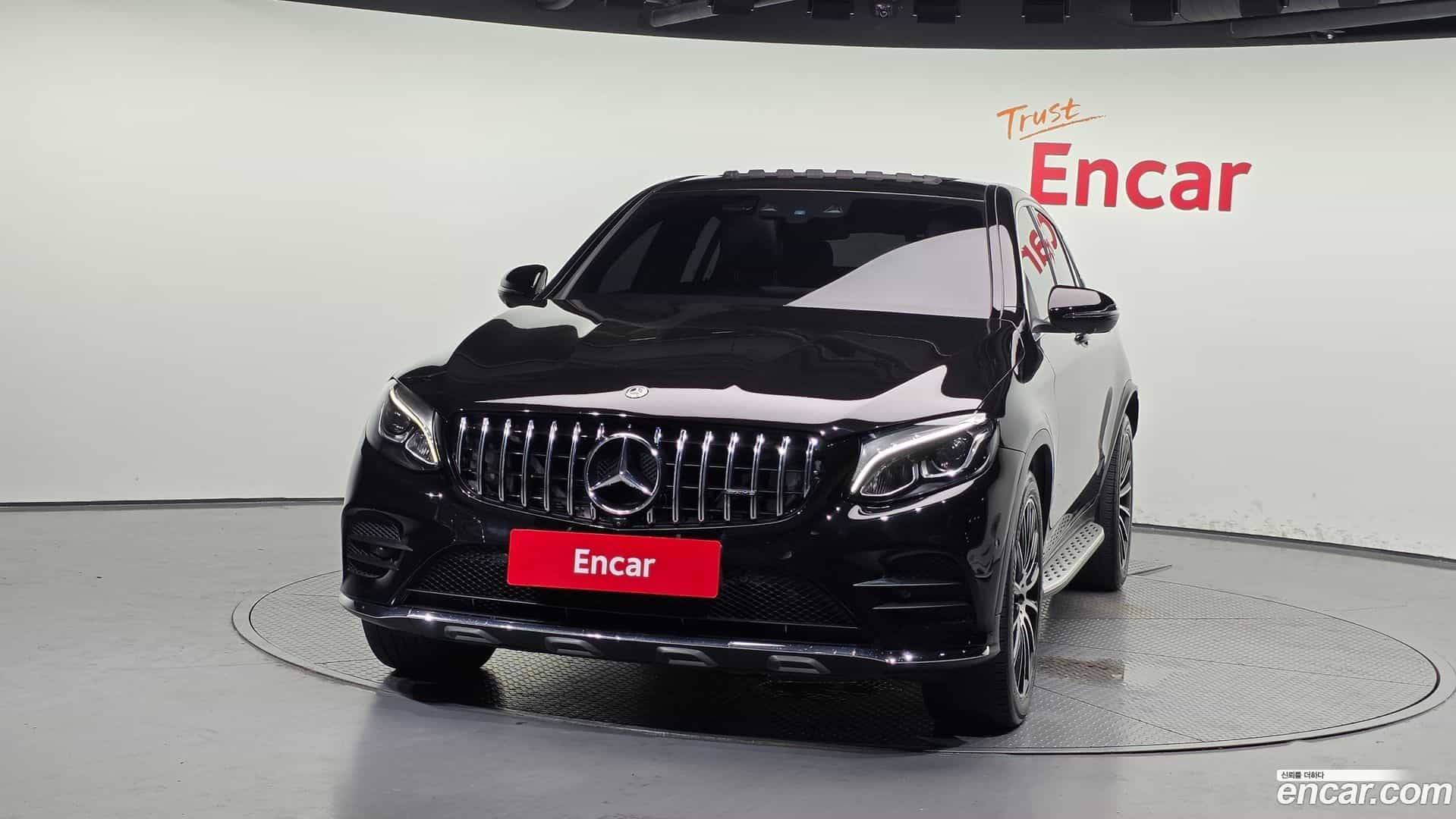 GLC-Class Mercedes-Benz 2017.6-OUTER-003
