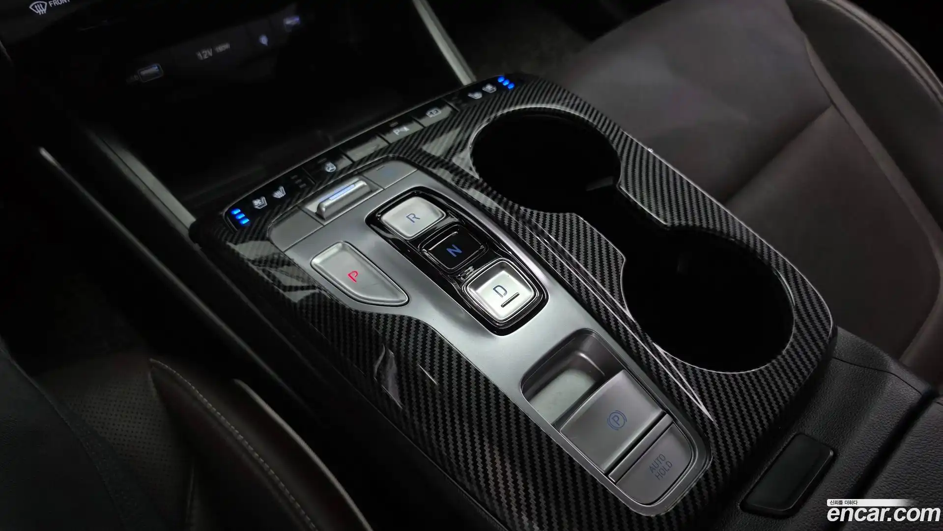Tucson Hyundai 2021.1-INNER-009