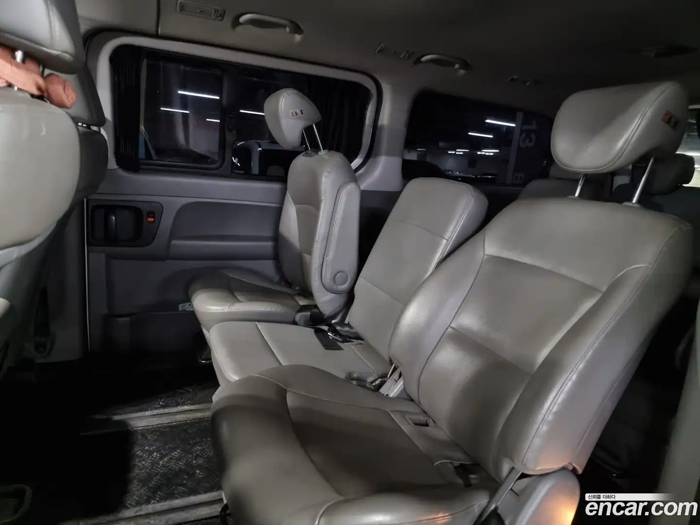 Starex Hyundai 2019.7-OPTION-019