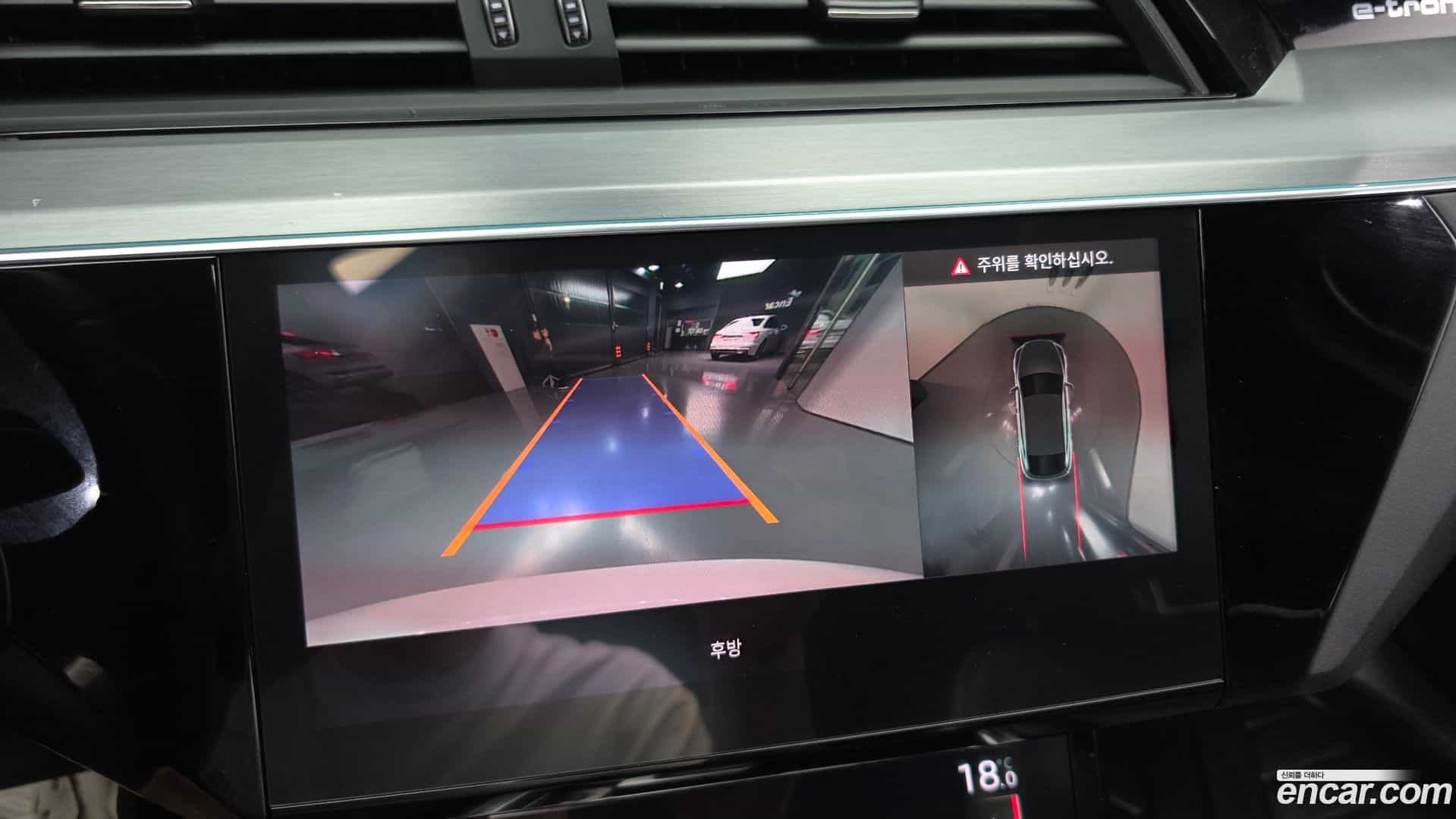e-tron Audi 2022.3-OPTION-019