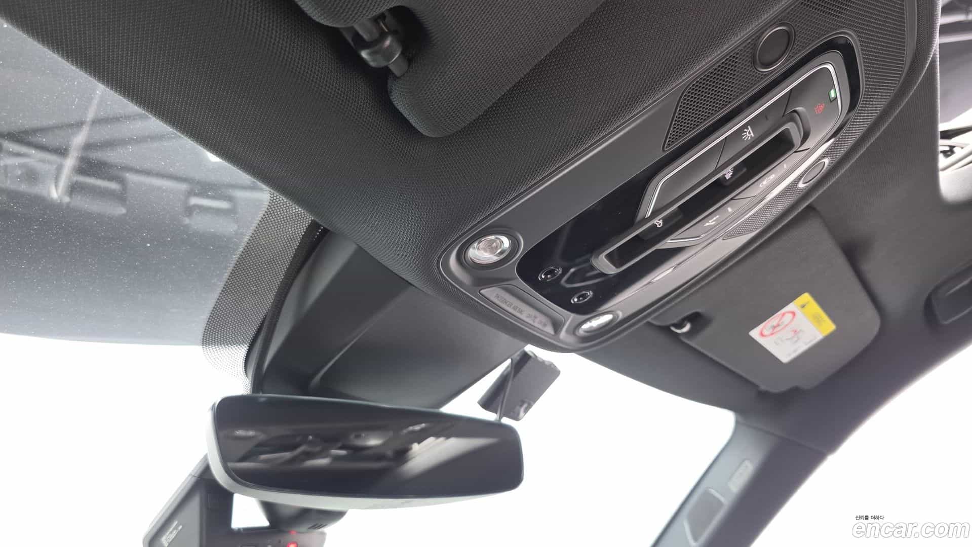 e-tron Audi 2022.3-OPTION-045