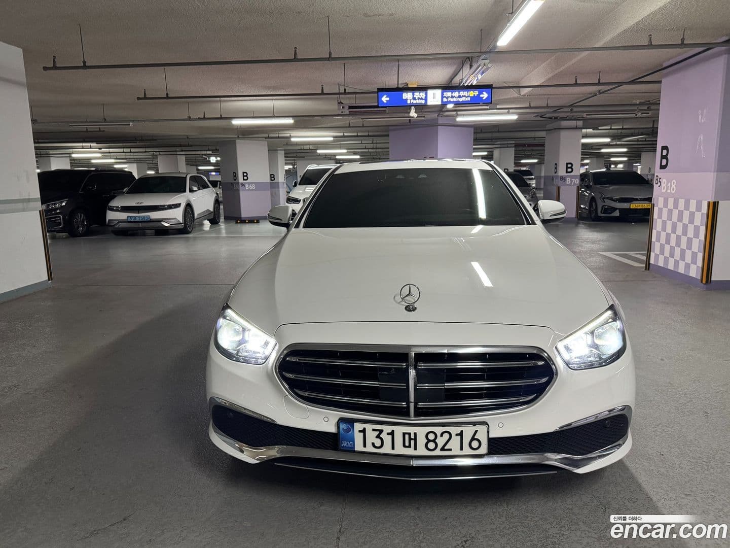Main__Slider__Photo:E-Class Mercedes-Benz 2021.4-0