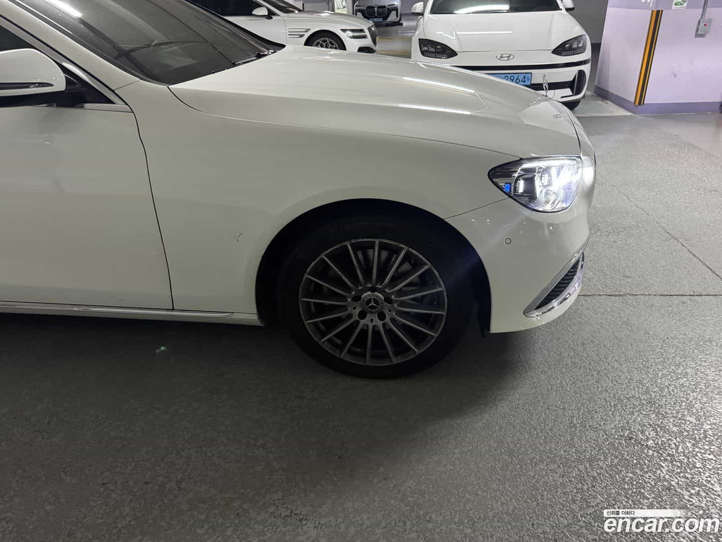 E-Class Mercedes-Benz 2021.4-OUTER-005