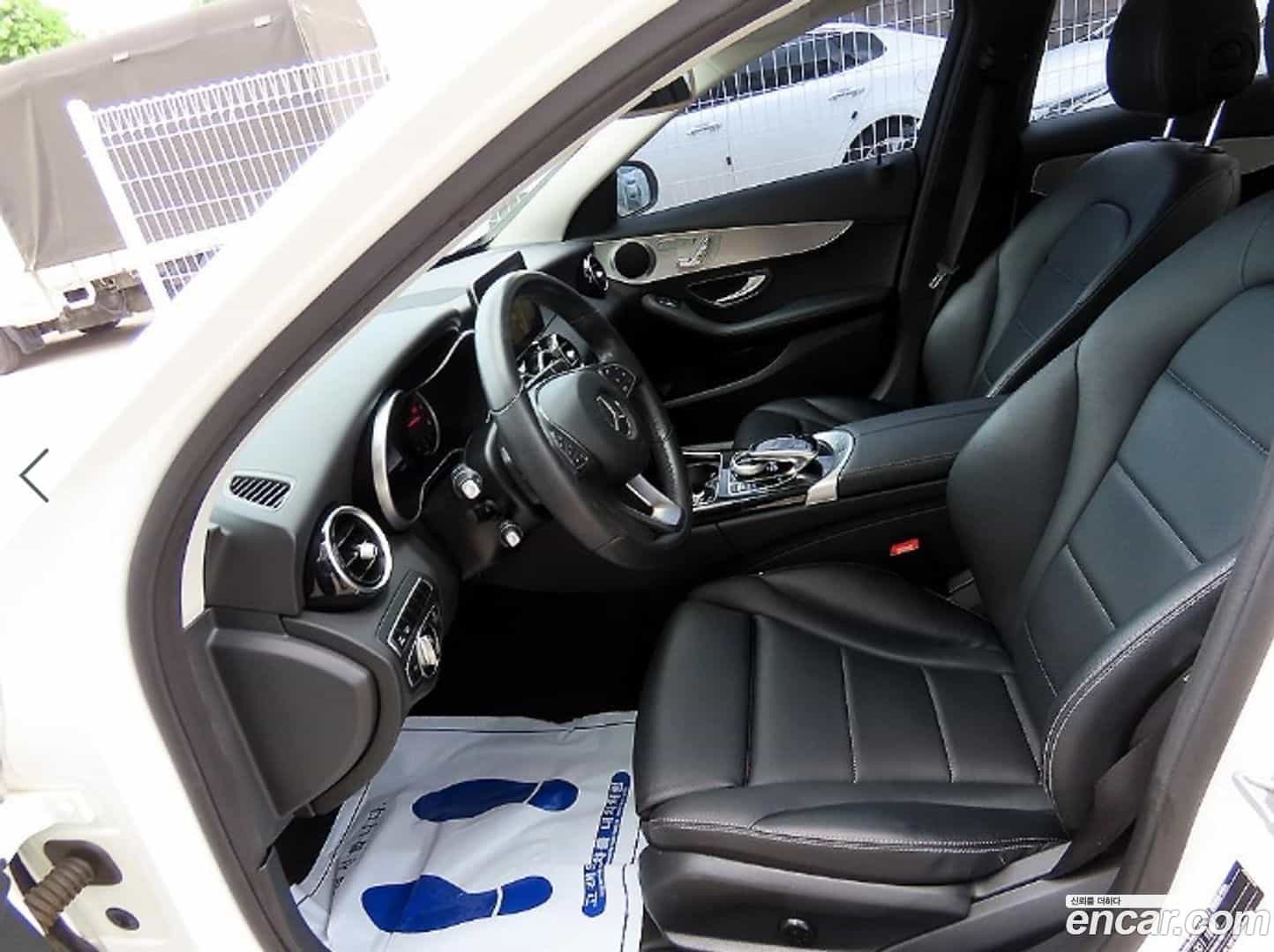 C-Class Mercedes-Benz 2016.3-OUTER-005