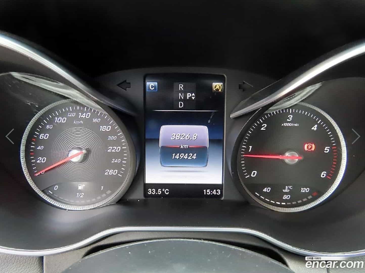 C-Class Mercedes-Benz 2016.3-INNER-009