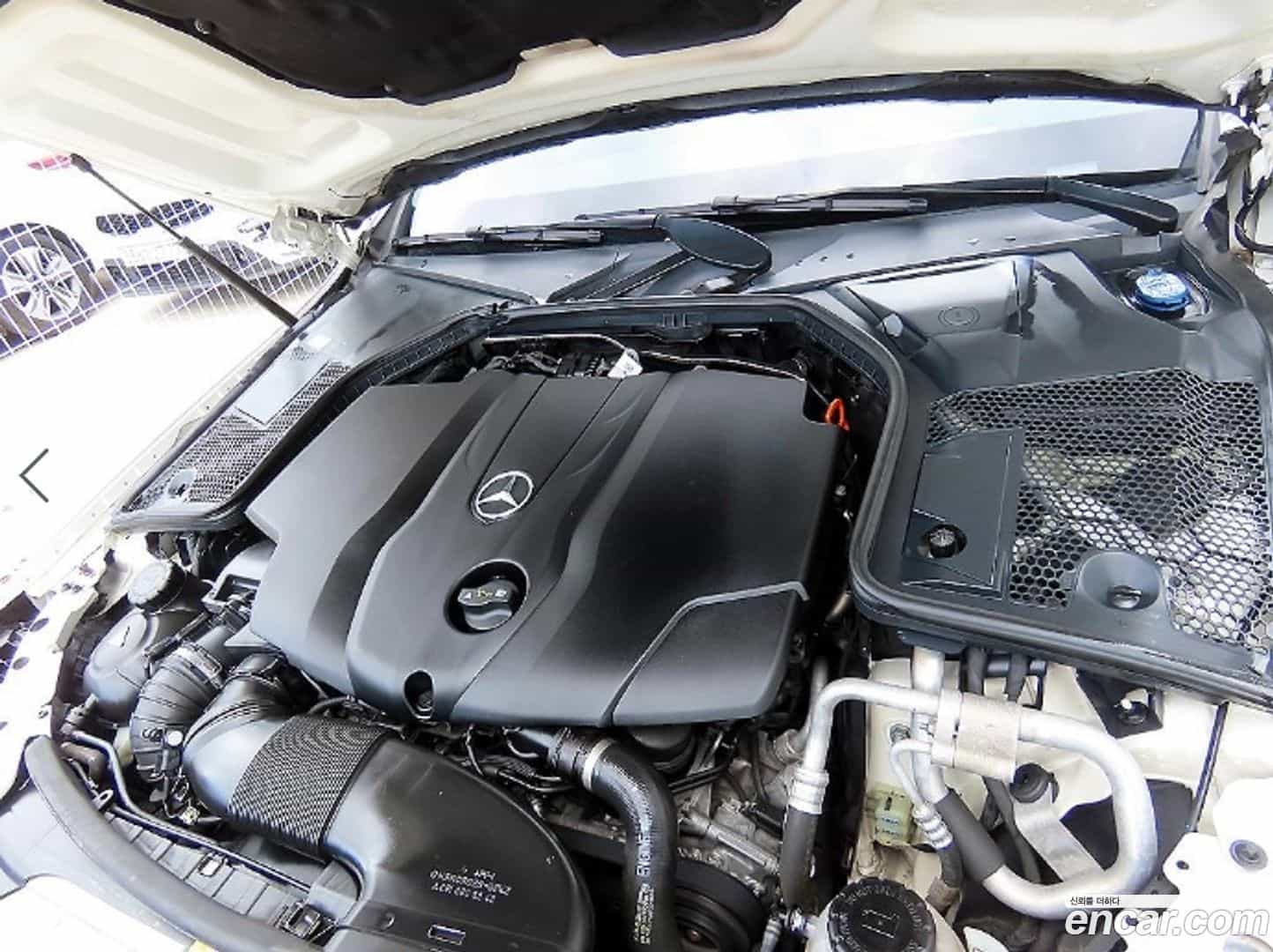 C-Class Mercedes-Benz 2016.3-OPTION-023
