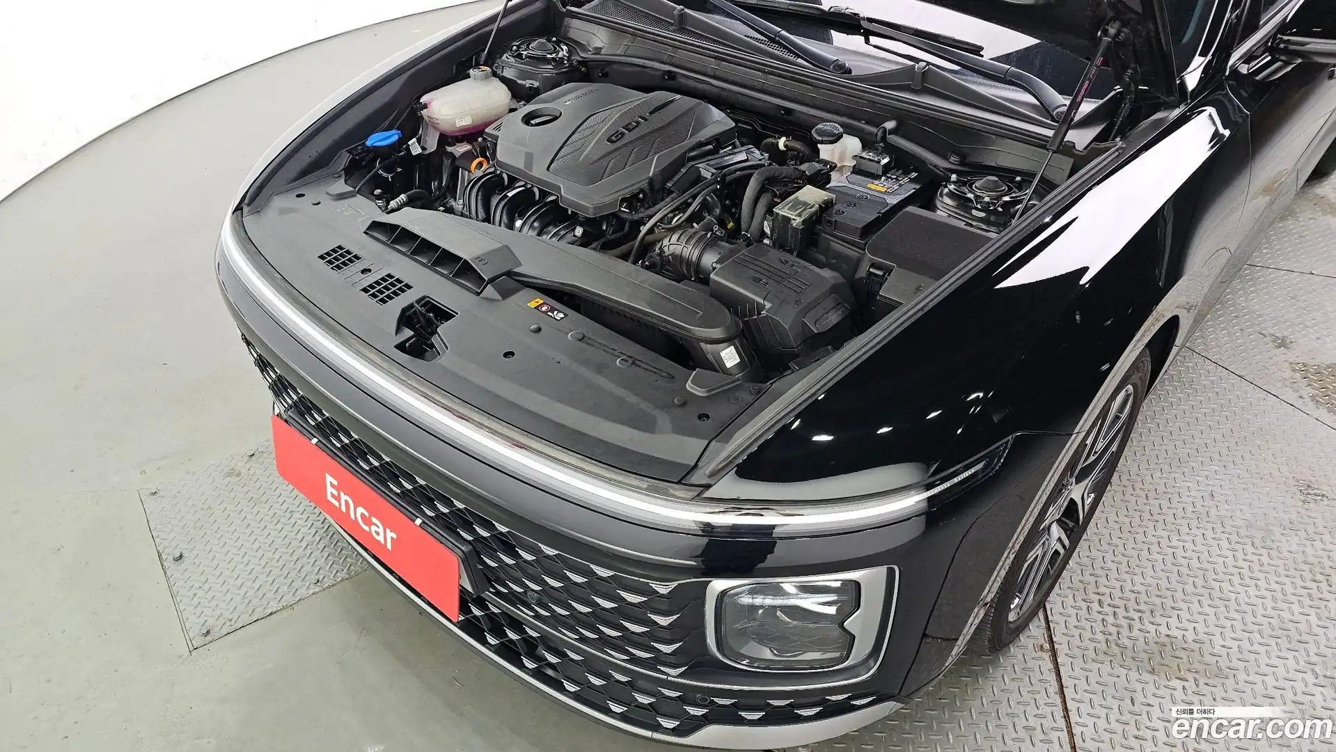 Grandeur Hyundai 2023.3-OUTER-006
