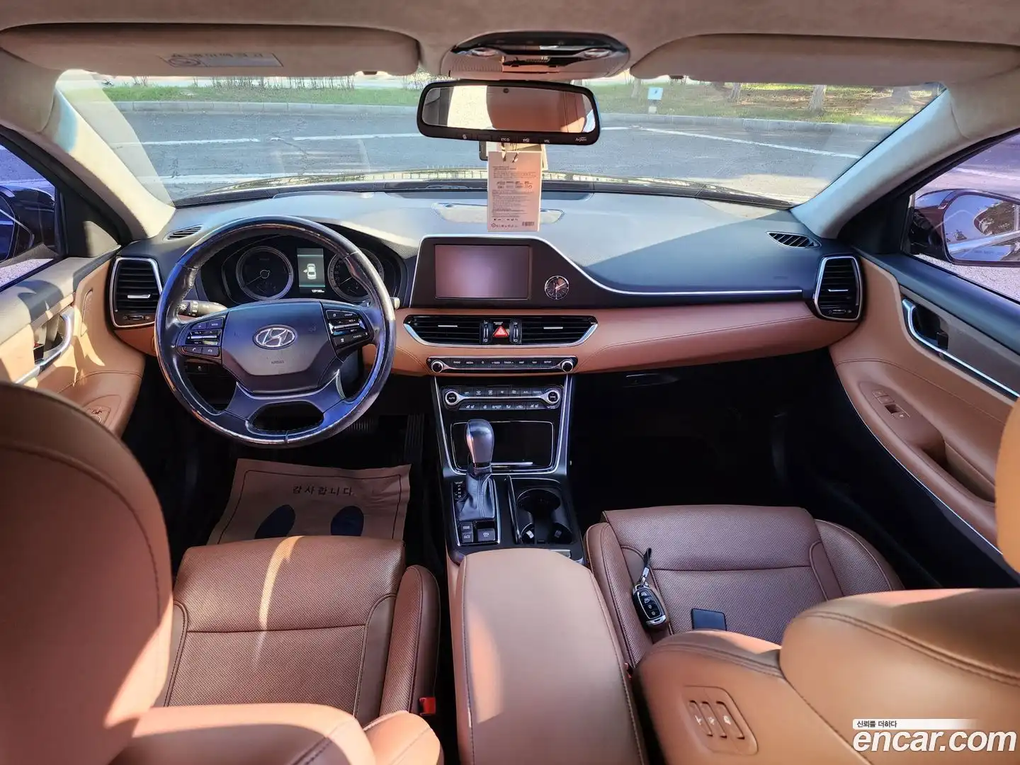 Grandeur Hyundai 2019.0-INNER-010
