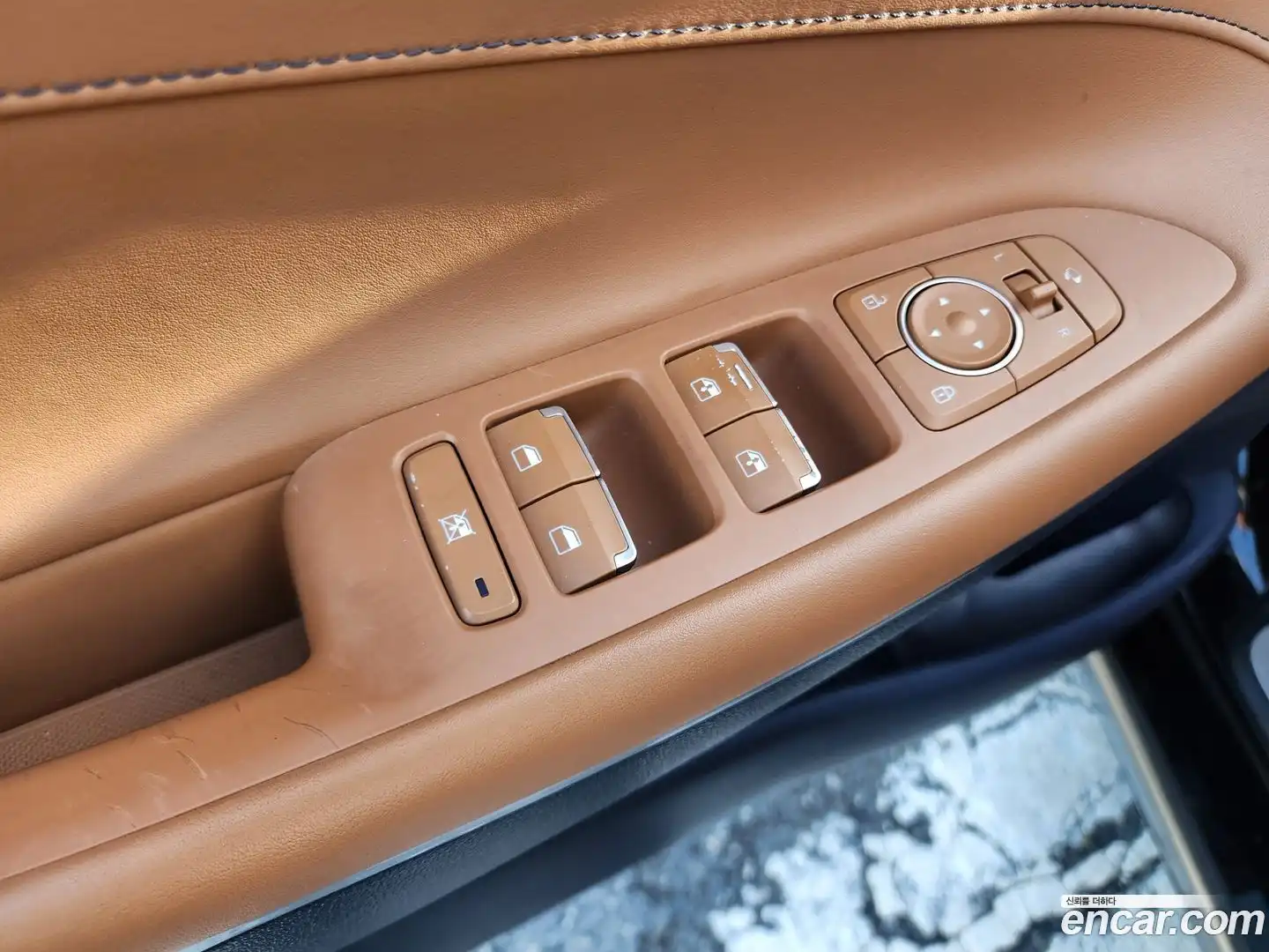 Grandeur Hyundai 2019.0-OPTION-016