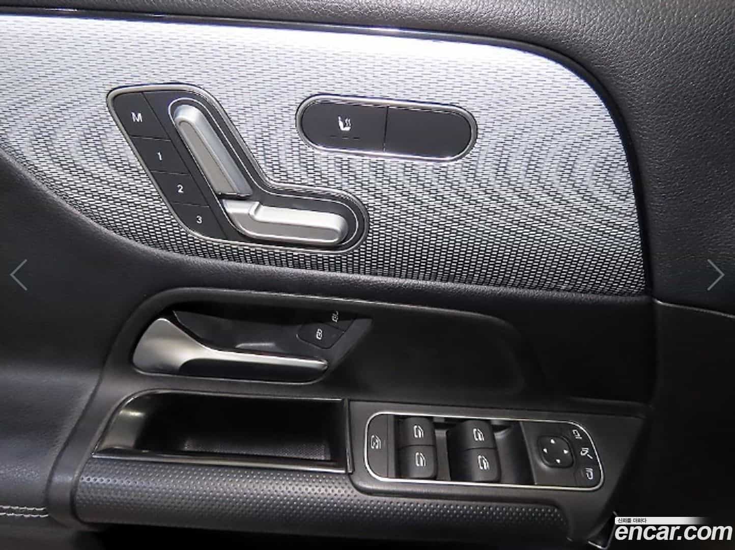 GLB-Class Mercedes-Benz 2021.8-OPTION-018
